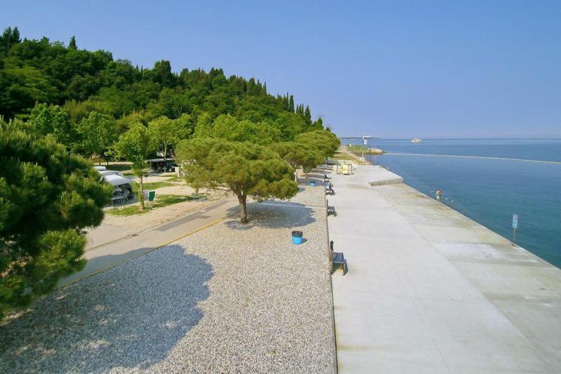 Apartments Zimerman Порторож Екстериор снимка